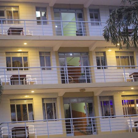 City Side Hotels And Apartments Mukono Mukono Town Buitenkant foto
