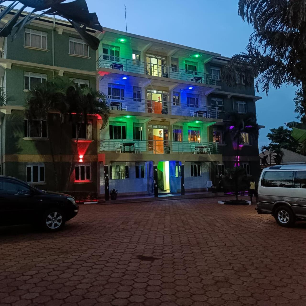 City Side Hotels And Apartments Mukono Mukono Town Buitenkant foto