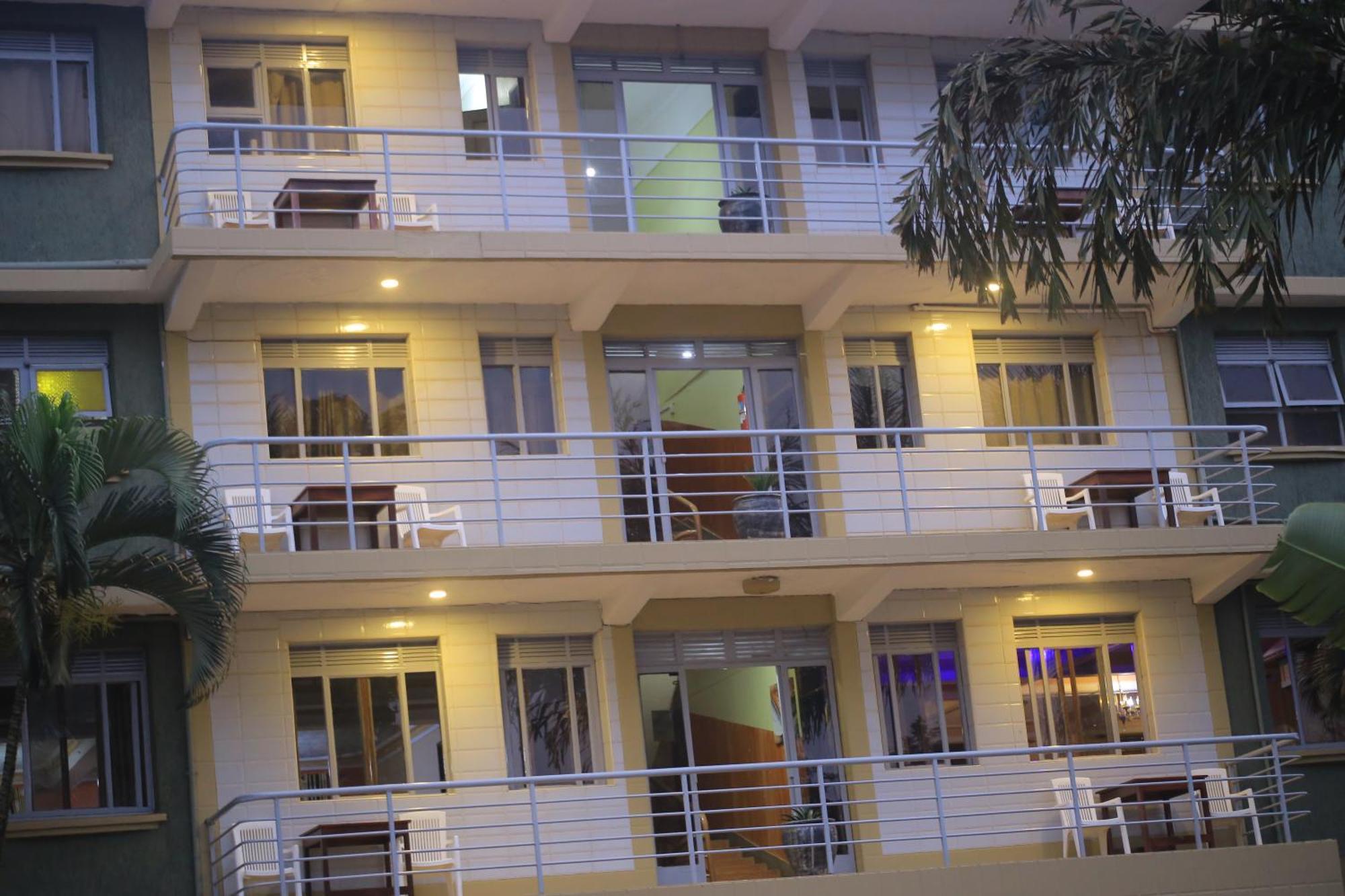 City Side Hotels And Apartments Mukono Mukono Town Buitenkant foto
